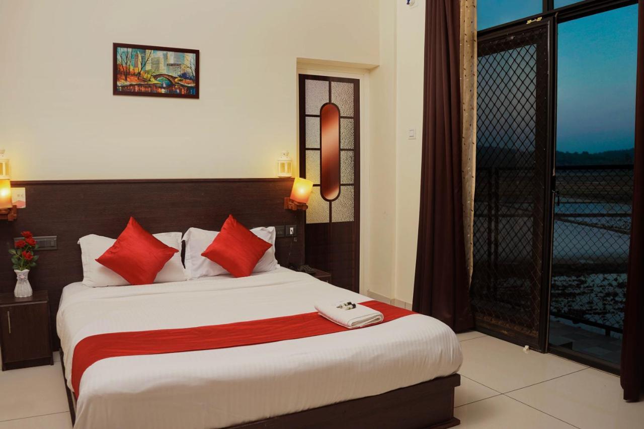 Paddyfield Inn Mananthavady Esterno foto