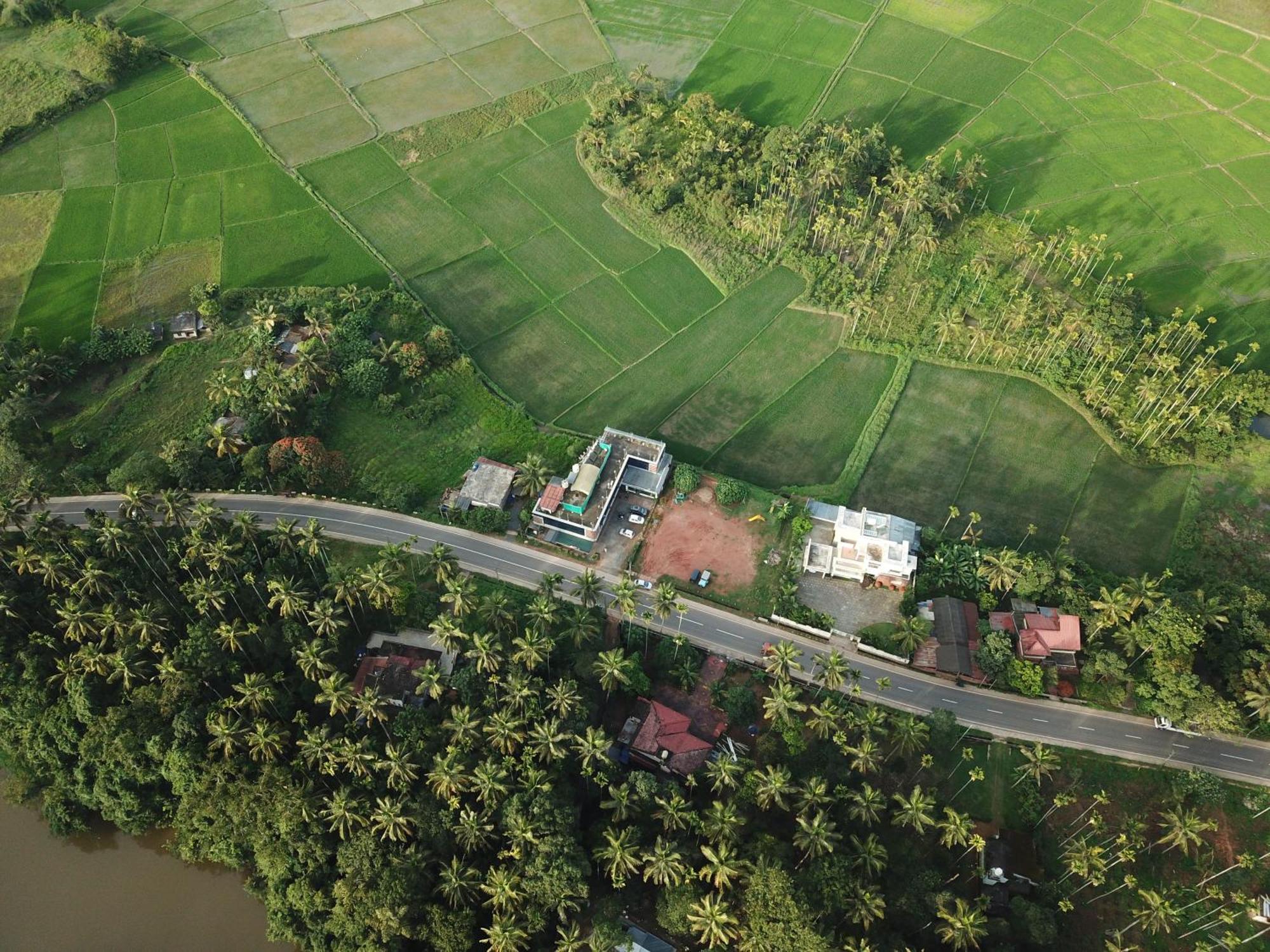 Paddyfield Inn Mananthavady Esterno foto