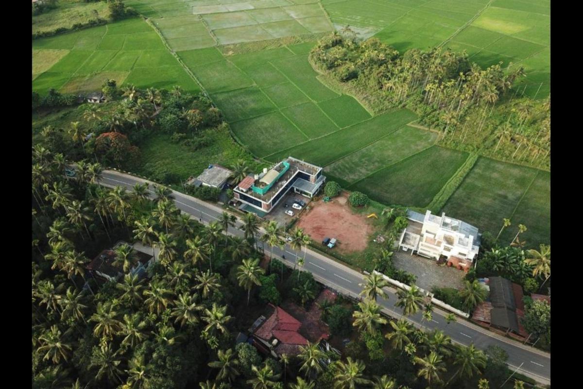 Paddyfield Inn Mananthavady Esterno foto