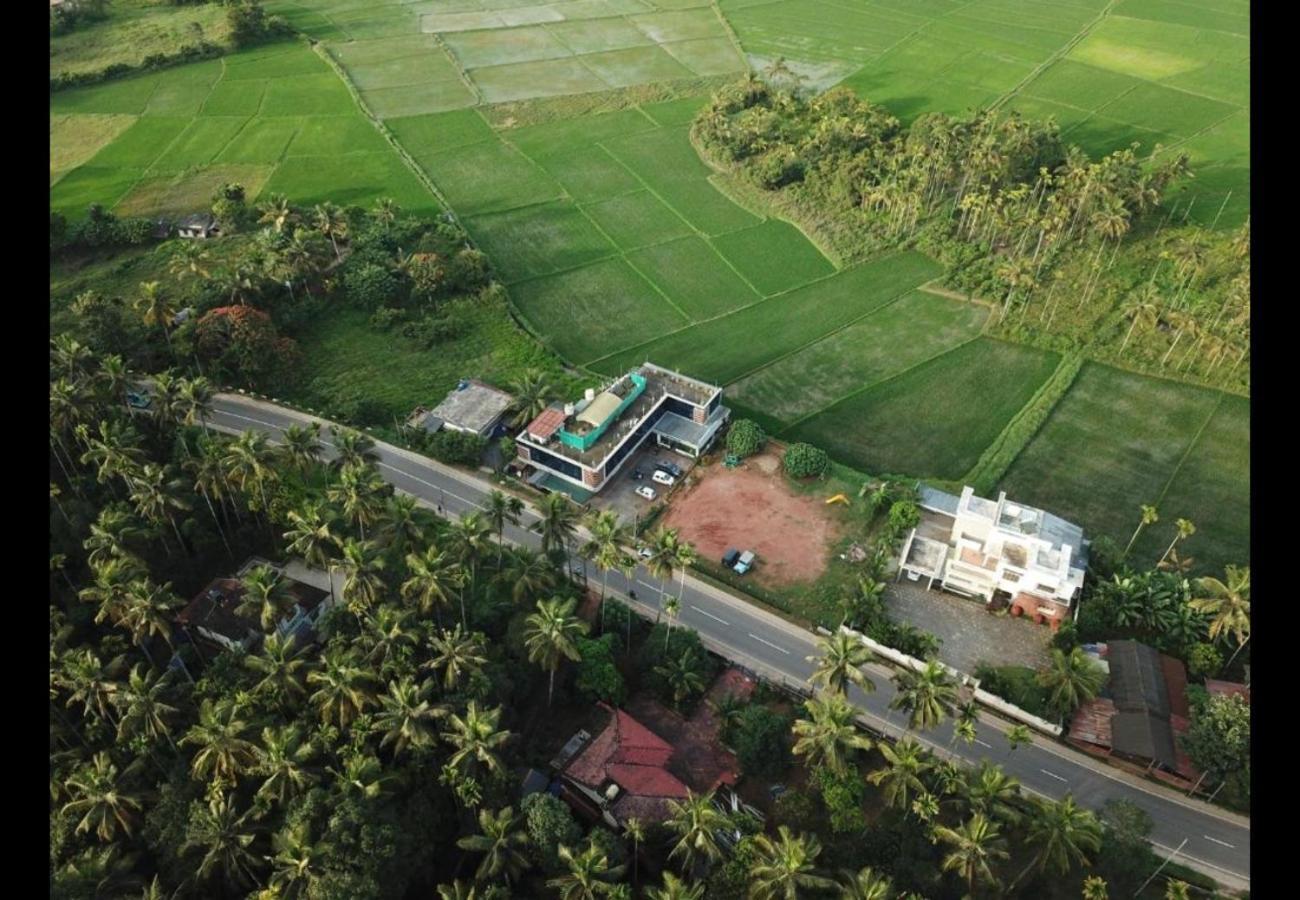 Paddyfield Inn Mananthavady Esterno foto