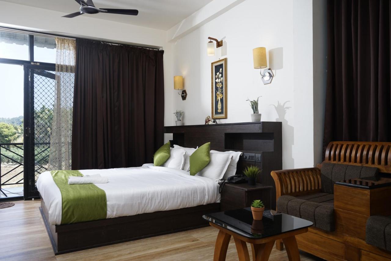 Paddyfield Inn Mananthavady Esterno foto